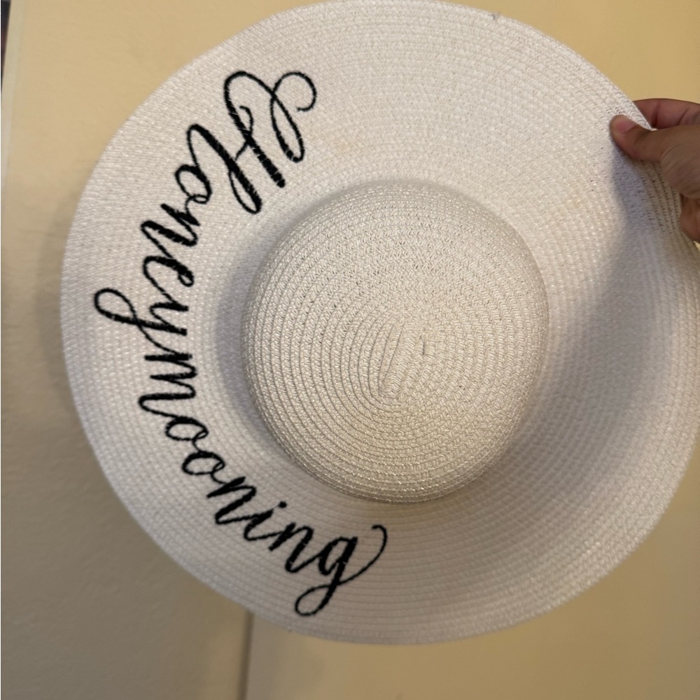 White Honeymooning Sun Hat